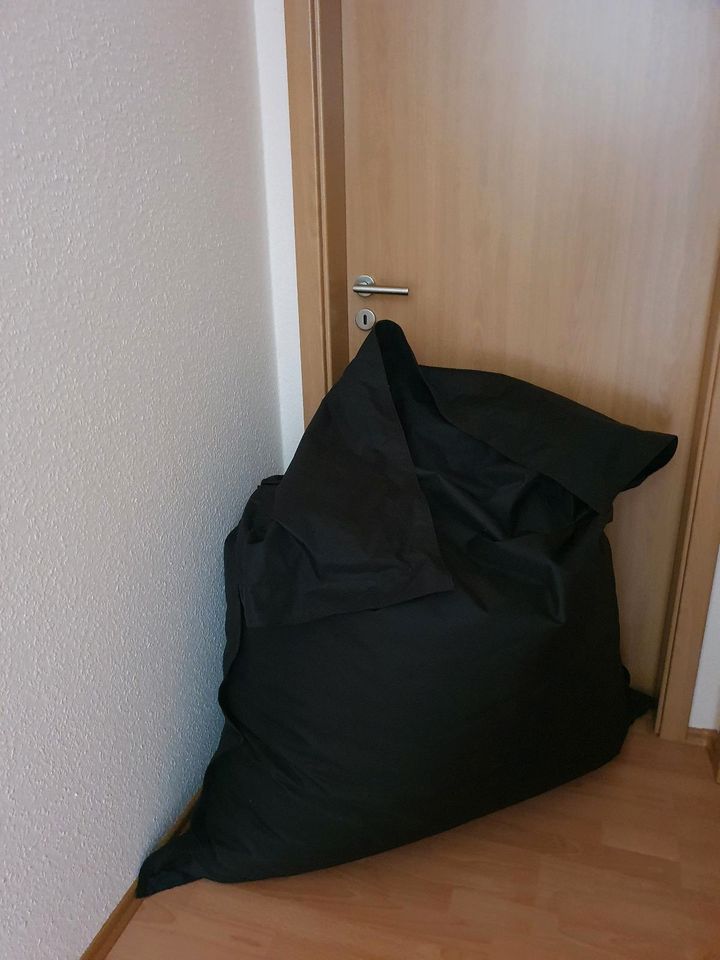 Sitzsack 90 cm breit ca.70 cm hoch in Chemnitz