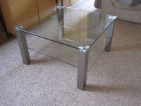 Wohnzimmer Tisch Glas Edelstahl 75x75 cm gute Qualität Nordrhein-Westfalen - Netphen Vorschau