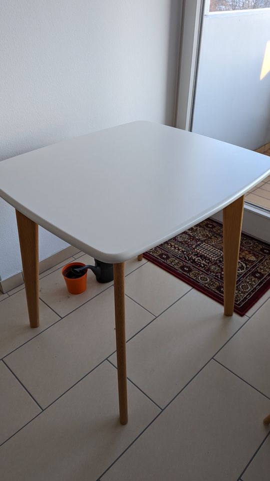 Tisch weiß in Regensburg