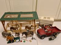 SCHLEICH Pferde Transporter Pferdeanhänger Stall & mehr Nordrhein-Westfalen - Erkelenz Vorschau