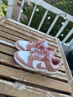 Nike Dunk low Hessen - Oberursel (Taunus) Vorschau