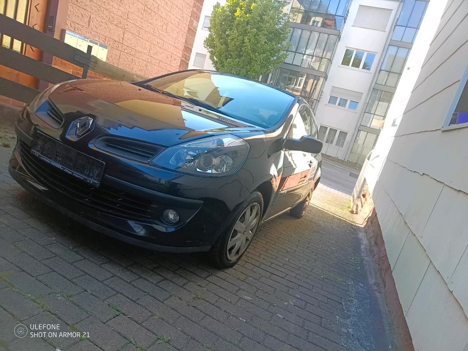 Ich verkaufe mein Renault Clio in Schramberg