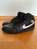 NIKE Air Jordan 1 Mid Yang Yang, Gr 48,5 / US 14 / UK 13 Frankfurt am Main - Westend Vorschau