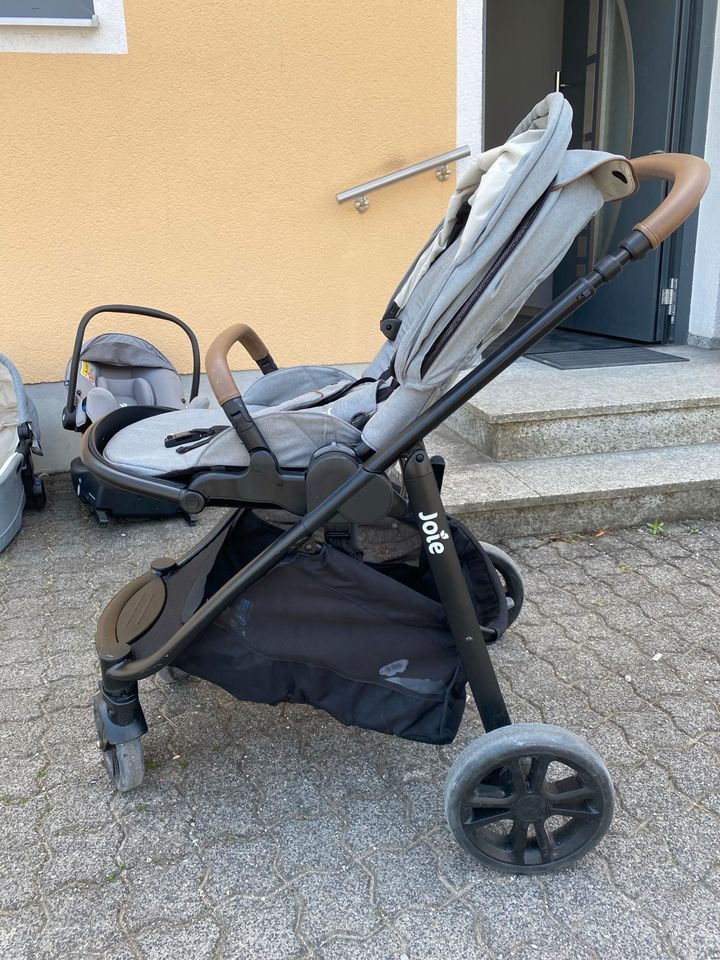 Kinderwagen Set Joie mit Isofix in Königsbrunn