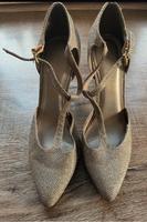 Pumps Sandaletten mit Absatz Gold Sachsen - Wilsdruff Vorschau