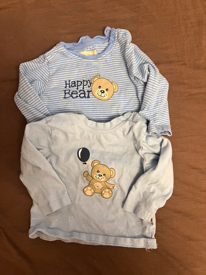 Babykleidung Hr. 50 56 62 68 Junge Unisex in Düsseldorf