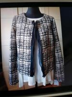 Schicke Kurzjacke mit Glitzer von Geisha.Neu! Niedersachsen - Brake (Unterweser) Vorschau