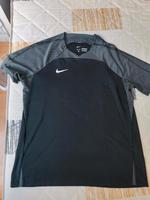 Nike Fitnessshirt Sachsen-Anhalt - Halle Vorschau