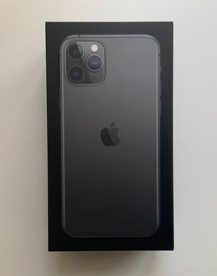 Apple iPhone 11 Pro, Space Gray, 64GB, ++85% Akku-Kapazität++ in Lennestadt