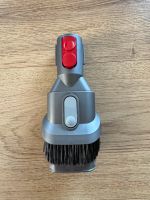 Dyson V12 Slim Kombibürste 967482-01 NEU Zubehör Herzogtum Lauenburg - Schönberg Vorschau