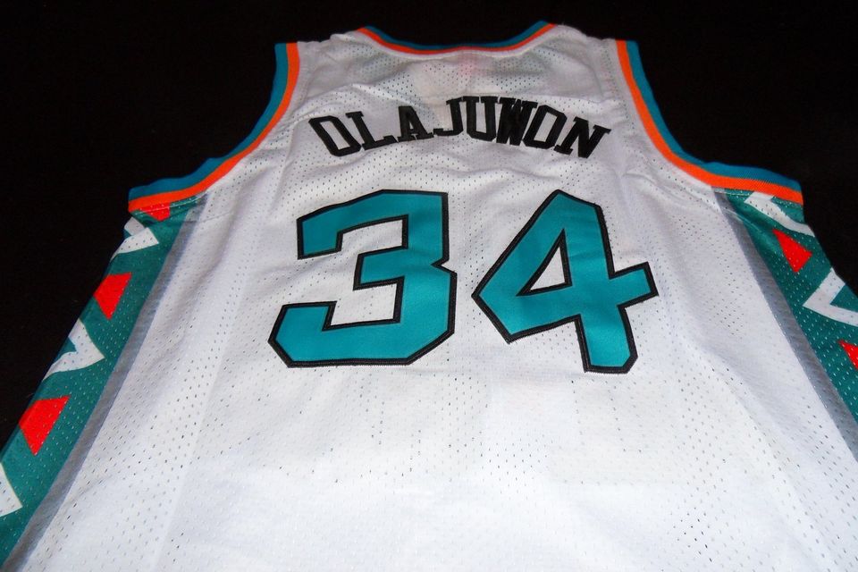 Hakeem Olajuwon 1996 All Star Trikot in Köln