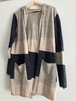 Strickjacke Baden-Württemberg - Ladenburg Vorschau