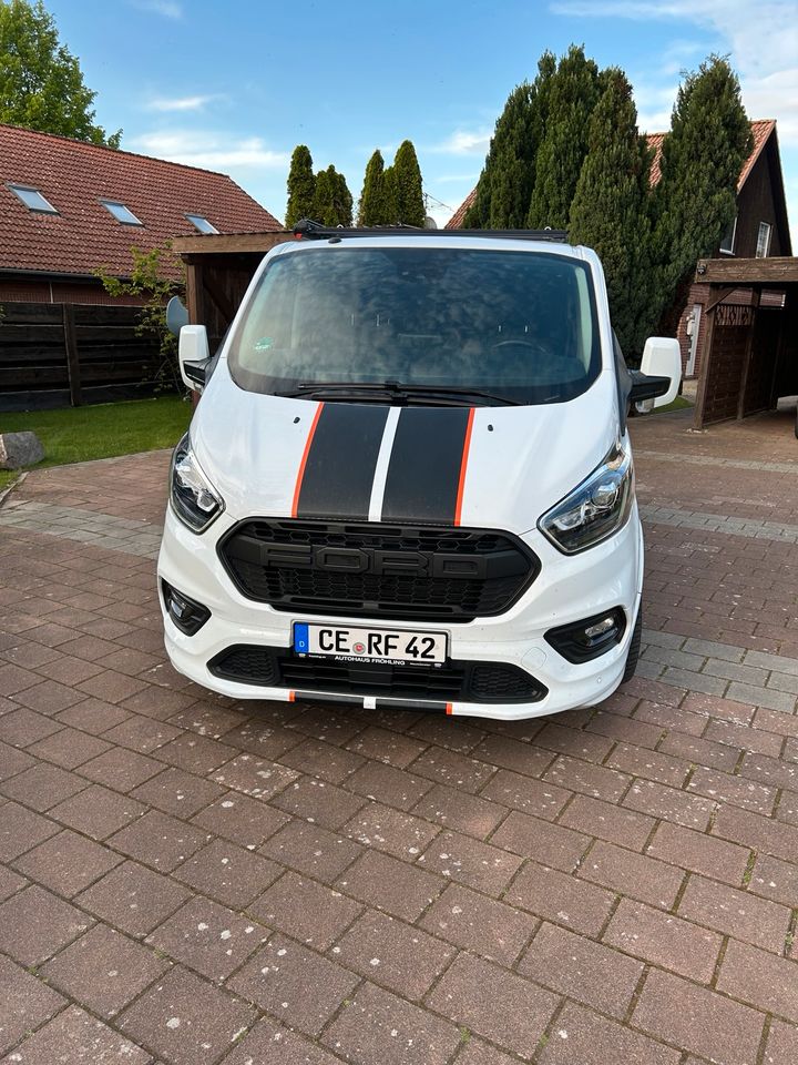 Bus/ Transporter Ford Tourneo Custom Sport 8 Sitze mieten/ leihen in Ahnsbeck