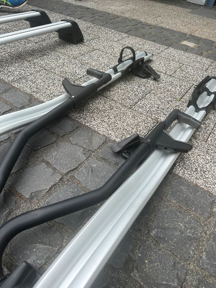 Thule & Volvo Fahrradträger je 89€ in Wallhausen