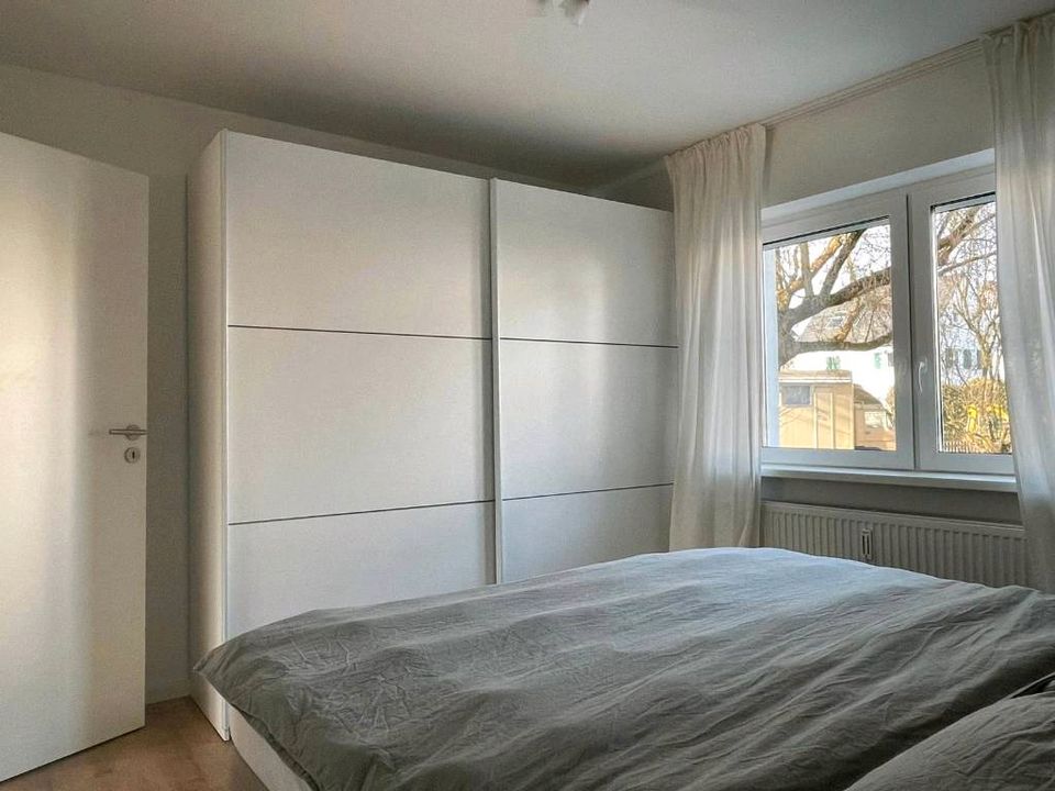 Schöne modernisierte und gepflegte 2-Zimmer Wohnung in Stuttgart in Stuttgart