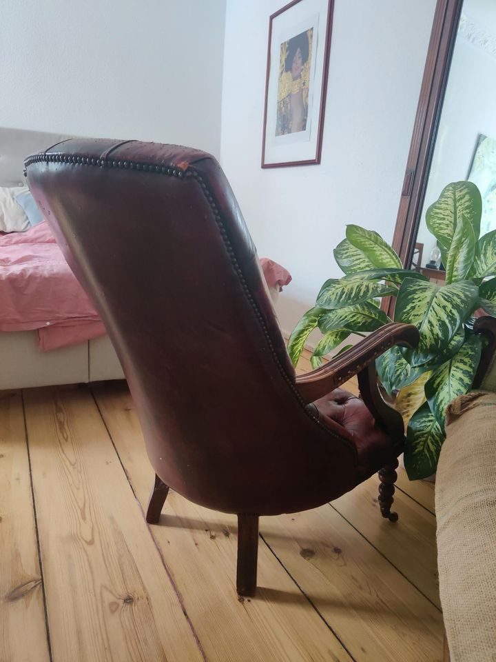 Sessel Leder rot Chesterfield in Berlin