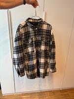 LFDY x tigha Jacke Innenstadt - Köln Altstadt Vorschau
