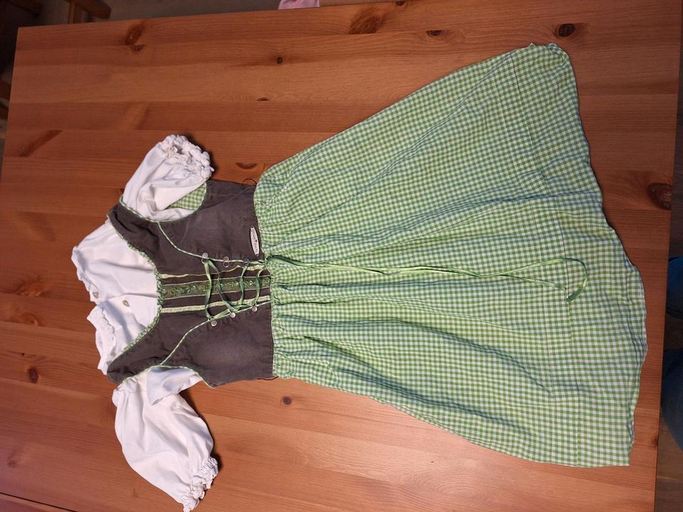 Kleiderpaket 98-104 in Leutkirch im Allgäu
