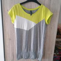 T-Shirt mit Kurzarm. Nordrhein-Westfalen - Bergisch Gladbach Vorschau