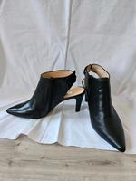 Halbstiefel mit Absatz Leipzig - Dölitz-Dösen Vorschau