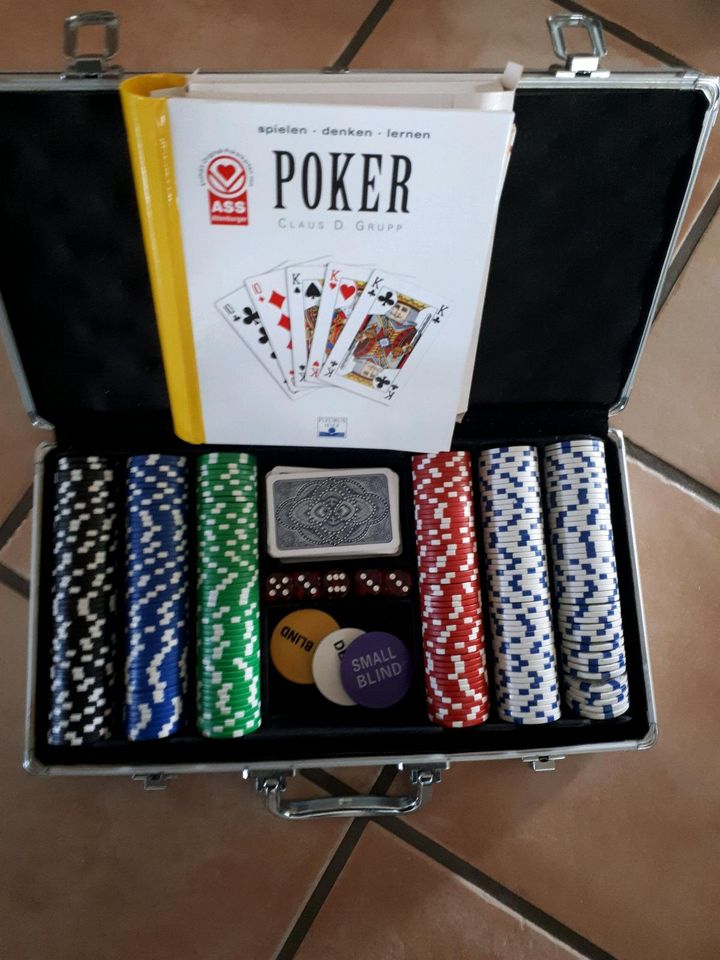 Spiele, Pokerkoffer mit Pokerspielanleitung in Dransfeld