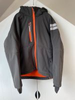 H&M Softshelljacke Größe 134 Nordrhein-Westfalen - Kamp-Lintfort Vorschau