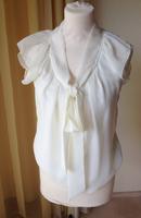 Partybluse Chiffon-Blusentop von Only, wollweiß Gr. M (38) Nordrhein-Westfalen - Erkrath Vorschau