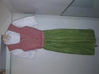 Neu Dirndl rot grün kariert 134/140 mit Bluse La Montanara Hessen - Villmar Vorschau