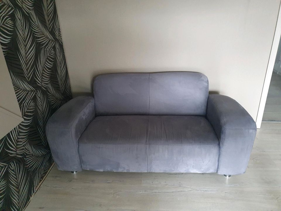 Couch Sofa Zweisitzer in Fredersdorf-Vogelsdorf