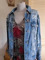 CHERRY KOKO Jeansjacke Miami Florida Style Grösse 38 40 Hessen - Biebertal Vorschau