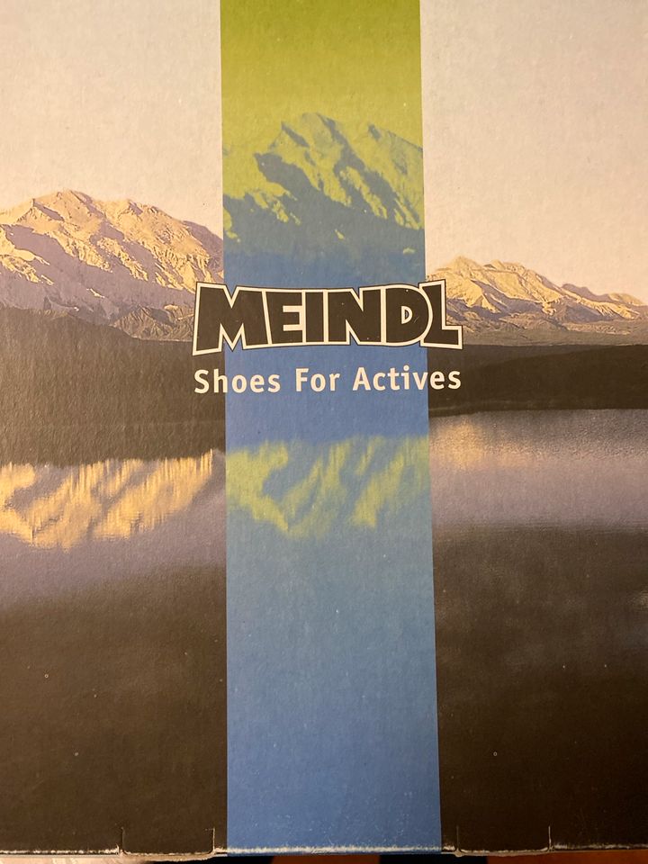 Meindl hochwertige und neuwertige Wanderschuhe in Augsburg