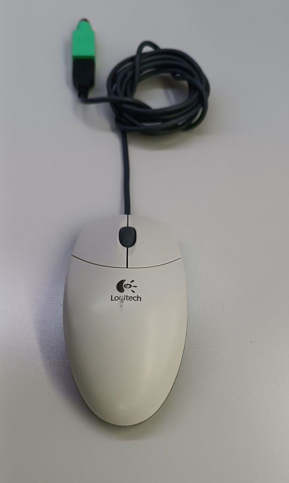 Logitech M-BJ69 Optical Mouse hellgrau USB / PS2 in Eggenfelden