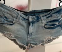 Zara hotpants shorts Gr. 38 - Jeans blau München - Schwabing-Freimann Vorschau