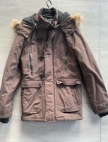 Manguun Winterjacke / Kapuze mit Fell / Größe L Hessen - Hünfeld Vorschau