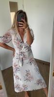 Nakd Kleid mit Ärmeln midi Niedersachsen - Vechta Vorschau