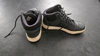 Adidas Hoops Gr. 43 1/3, US 9.5 schwarz *selten getragen Köln - Mülheim Vorschau