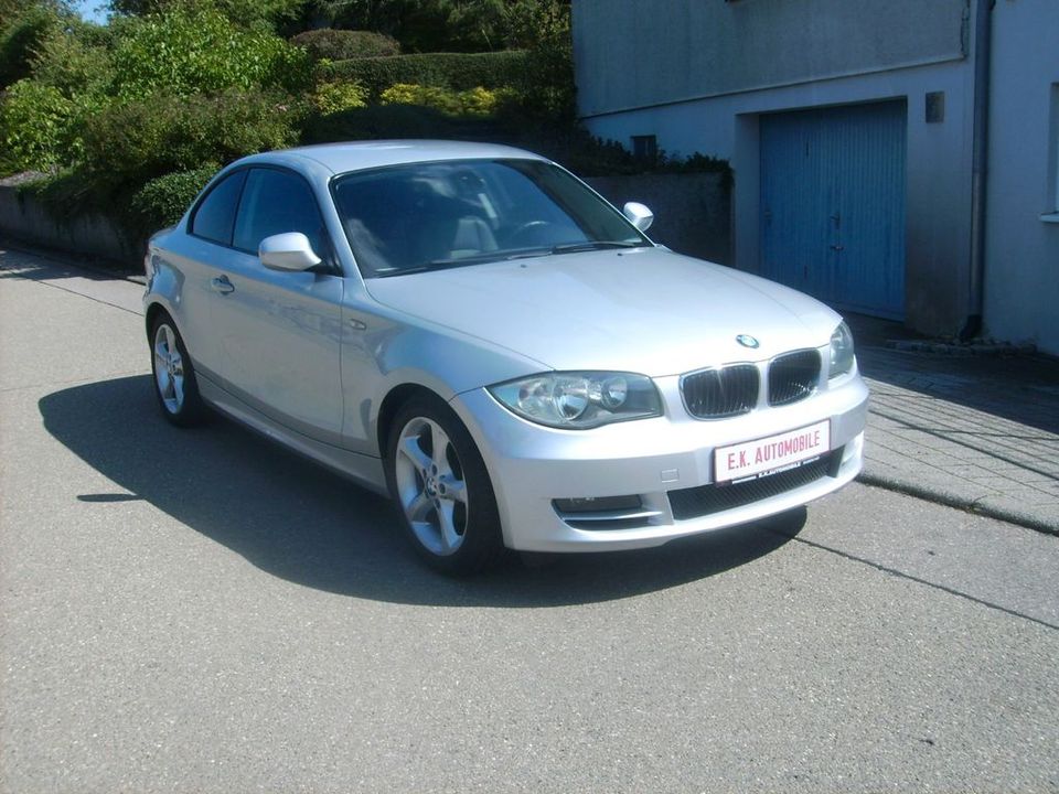 BMW 118 d Coupe mit LEDER - PDC in Krauchenwies