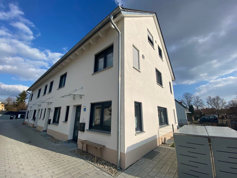 Schönes Reihenmittelhaus Bj. 2022  zu vermieten in Schrobenhausen