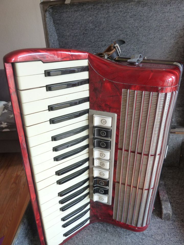 Akkordeon von Hohner, Tango II M in Flensburg