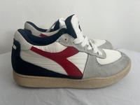 Diadora Heritage Sneaker Schuhe Weiß Grau Rot – Größe 40 Hamburg - Wandsbek Vorschau