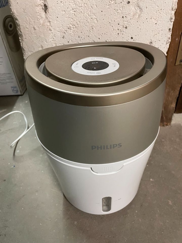 Philips Luftbefeuchter HU4803 mit neuem Luftfilter in Köln