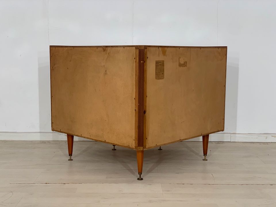 MID CENTURY ECKSCHRANK KOMMODE SCHRANK VINTAGE in Berlin