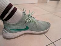 Nike sneaker Sportschuhe mint Schuhe 41 Niedersachsen - Osnabrück Vorschau