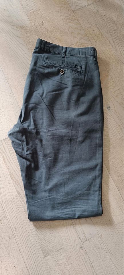 Herren Chino dark slim fit dunkelgrau von LC Waikiki in Hürtgenwald