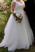Hochzeitskleid (Größe 46) mit passendem Schleier Sachsen-Anhalt - Teuchern Vorschau