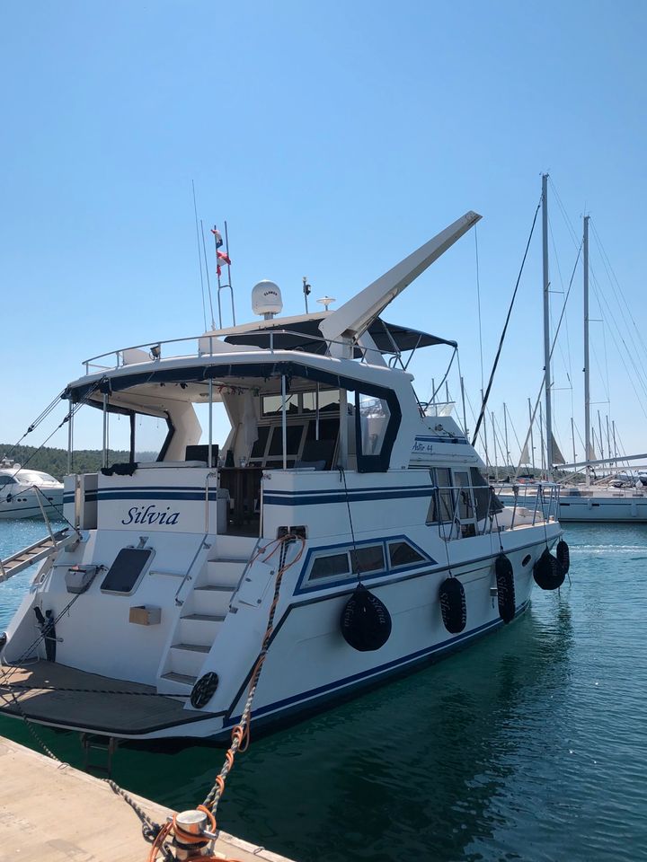 Phönix Astor 44 Motoryacht Liegeplatz Kroatien in Freilassing