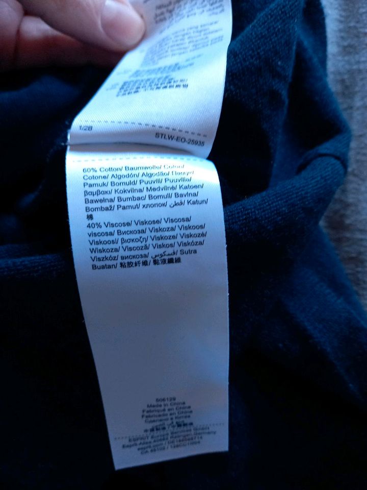 Esprit Strickpulli mit Nieten Gr. M in Rodgau