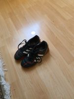 Adidas Hallenfußballschuhe,  Sportschuhe Gr. 34 Bayern - Neuburg a.d. Donau Vorschau