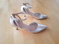 Silberne Schuhe Gr 41 Anna Field Nordrhein-Westfalen - Ratingen Vorschau