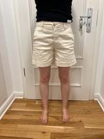 Tom Tailor kurze Hose Jeans beige Creme W28 Thüringen - Weimar Vorschau